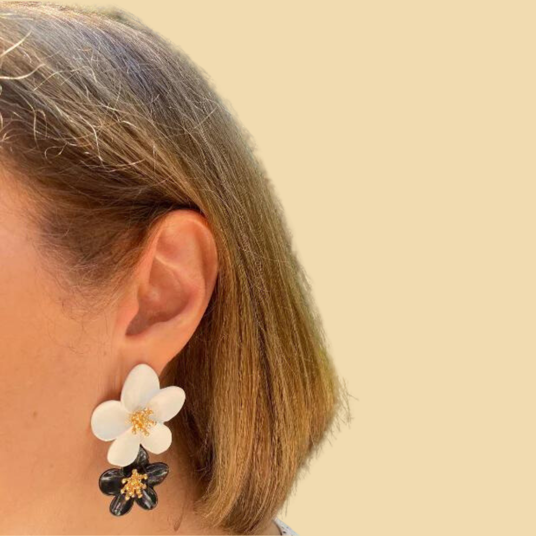 "Black & White" Flower Design Earrings